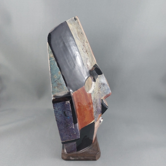 Vintage Mexican Stone Inlay burial death mask on stand Mayan Aztec - Picture 2 of 4